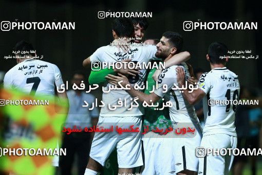 1256140, Masjed Soleyman, , لیگ برتر فوتبال ایران، Persian Gulf Cup، Week 8، First Leg، Naft M Soleyman 0 v 2 Sepahan on 2018/09/27 at Behnam Mohammadi Stadium