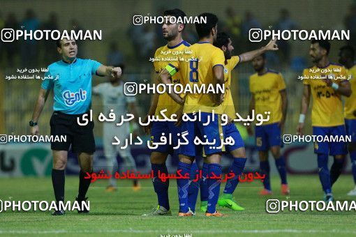 1256020, Masjed Soleyman, , لیگ برتر فوتبال ایران، Persian Gulf Cup، Week 8، First Leg، Naft M Soleyman 0 v 2 Sepahan on 2018/09/27 at Behnam Mohammadi Stadium