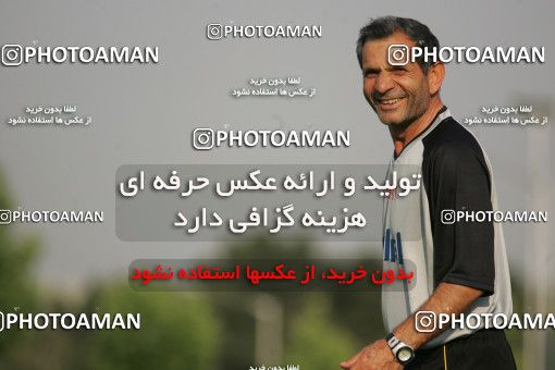 1269582, Tehran, Iran, Iran National Football Team Training Session on 2005/05/22 at Iran National Football Center