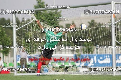 1269931, Tehran, , Iran National Football Team Training Session on 2005/05/24 at Iran National Football Center