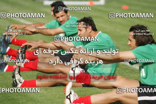 1269928, Tehran, , Iran National Football Team Training Session on 2005/05/24 at Iran National Football Center