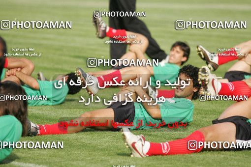 1269896, Tehran, , Iran National Football Team Training Session on 2005/05/24 at Iran National Football Center
