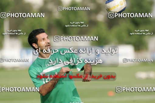 1269881, Tehran, , Iran National Football Team Training Session on 2005/05/24 at Iran National Football Center