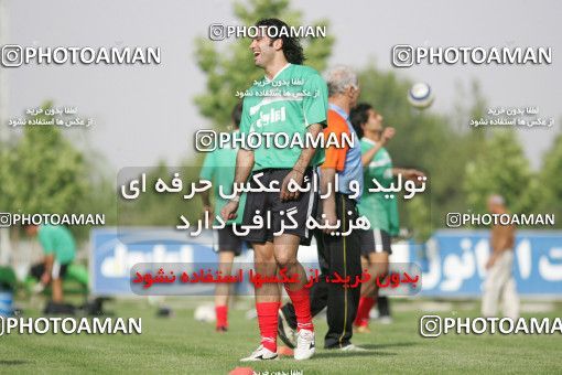 1270077, Tehran, , Iran National Football Team Training Session on 2005/05/26 at Iran National Football Center
