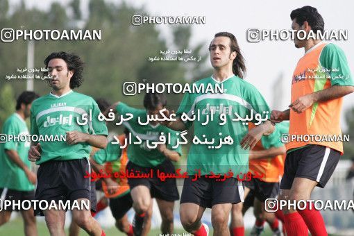 1270085, Tehran, , Iran National Football Team Training Session on 2005/05/26 at Iran National Football Center