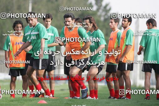 1270018, Tehran, , Iran National Football Team Training Session on 2005/05/26 at Iran National Football Center