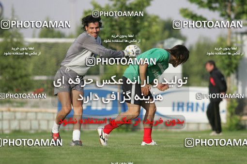 1270080, Tehran, , Iran National Football Team Training Session on 2005/05/26 at Iran National Football Center