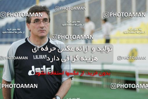 1270220, جلسه تمرینی تیم ملی فوتبال ایران, 1384/03/07, , تهران, ورزشگاه آزادی