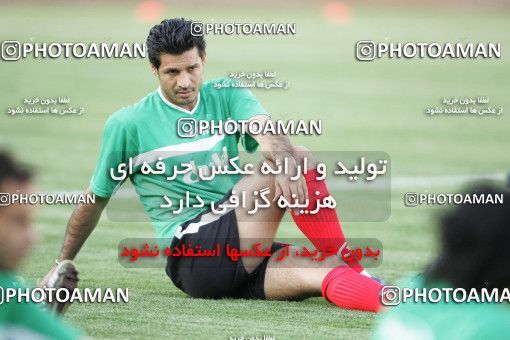 1270224, Tehran, Iran, Iran National Football Team Training Session on 2005/05/28 at Azadi Stadium