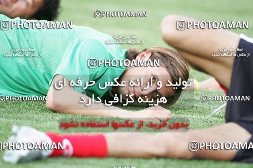 1270141, جلسه تمرینی تیم ملی فوتبال ایران, 1384/03/07, , تهران, ورزشگاه آزادی