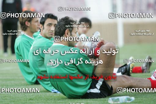 1270248, Tehran, Iran, Iran National Football Team Training Session on 2005/05/28 at Azadi Stadium