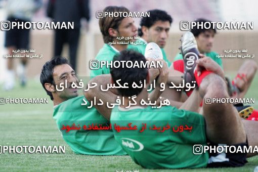 1270238, Tehran, Iran, Iran National Football Team Training Session on 2005/05/28 at Azadi Stadium