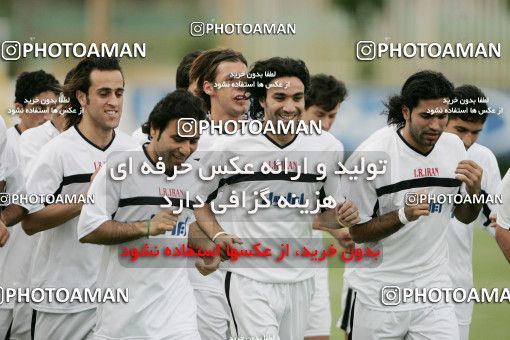 1270386, Tehran, , Iran National Football Team Training Session on 2005/05/30 at Iran National Football Center