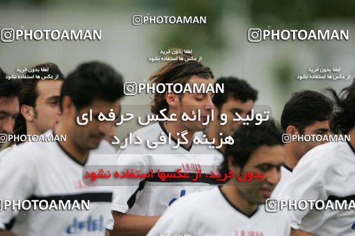 1270389, Tehran, , Iran National Football Team Training Session on 2005/05/30 at Iran National Football Center
