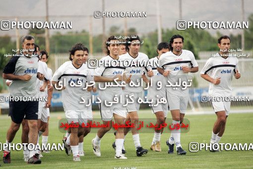 1270381, Tehran, , Iran National Football Team Training Session on 2005/05/30 at Iran National Football Center