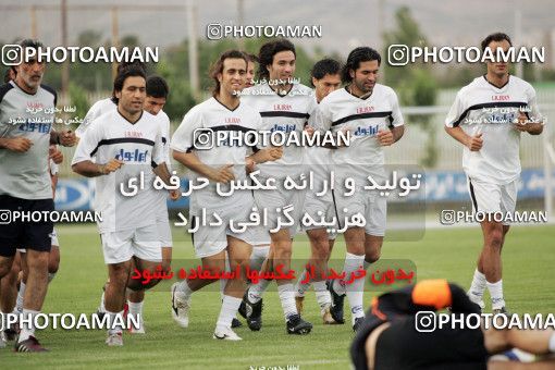 1270410, Tehran, , Iran National Football Team Training Session on 2005/05/30 at Iran National Football Center