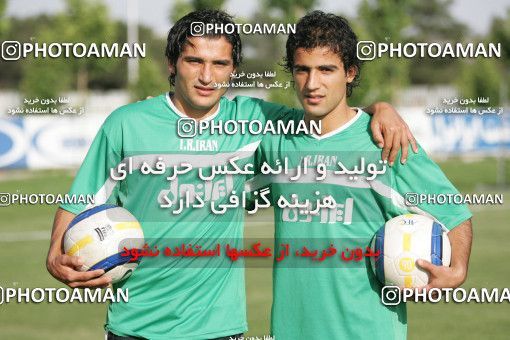 1270590, Tehran, , Iran National Football Team Training Session on 2005/05/31 at Iran National Football Center