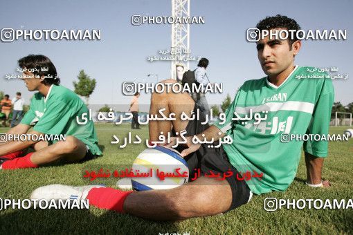 1270536, Tehran, , Iran National Football Team Training Session on 2005/05/31 at Iran National Football Center