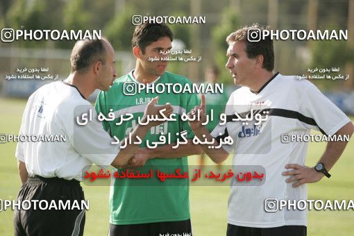 1270573, Tehran, , Iran National Football Team Training Session on 2005/05/31 at Iran National Football Center