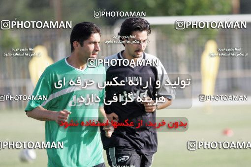 1270569, Tehran, , Iran National Football Team Training Session on 2005/05/31 at Iran National Football Center