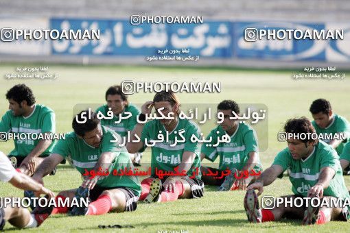 1270435, Tehran, , Iran National Football Team Training Session on 2005/05/31 at Iran National Football Center