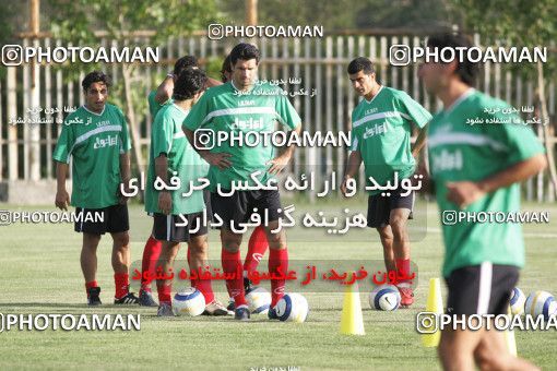 1270451, Tehran, , Iran National Football Team Training Session on 2005/05/31 at Iran National Football Center