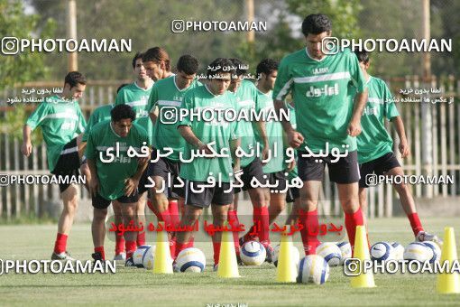 1270453, Tehran, , Iran National Football Team Training Session on 2005/05/31 at Iran National Football Center
