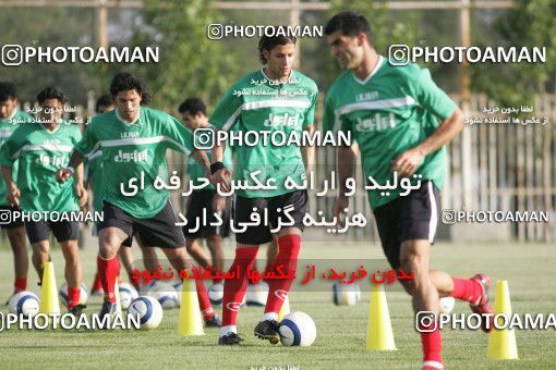 1270506, Tehran, , Iran National Football Team Training Session on 2005/05/31 at Iran National Football Center
