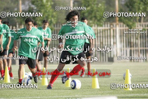 1270576, Tehran, , Iran National Football Team Training Session on 2005/05/31 at Iran National Football Center