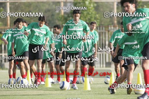 1270568, Tehran, , Iran National Football Team Training Session on 2005/05/31 at Iran National Football Center
