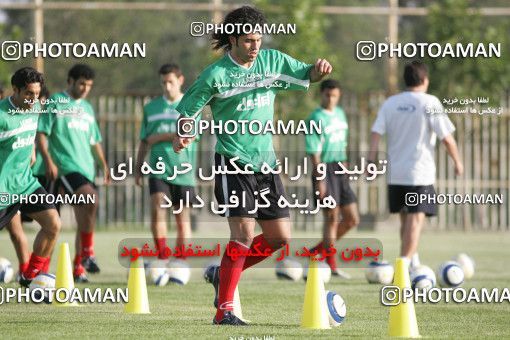 1270470, Tehran, , Iran National Football Team Training Session on 2005/05/31 at Iran National Football Center