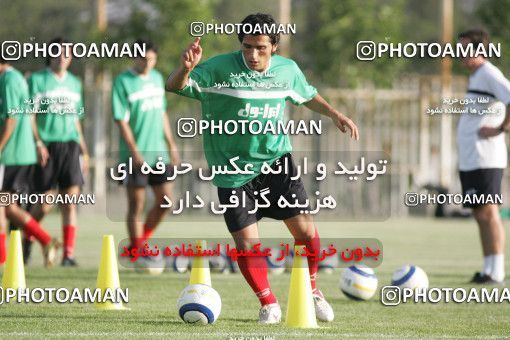 1270509, Tehran, , Iran National Football Team Training Session on 2005/05/31 at Iran National Football Center