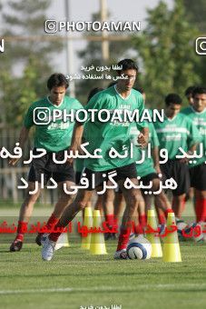 1270528, Tehran, , Iran National Football Team Training Session on 2005/05/31 at Iran National Football Center