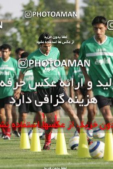 1270594, Tehran, , Iran National Football Team Training Session on 2005/05/31 at Iran National Football Center