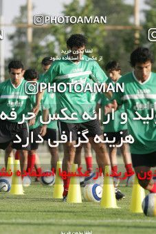 1270578, Tehran, , Iran National Football Team Training Session on 2005/05/31 at Iran National Football Center