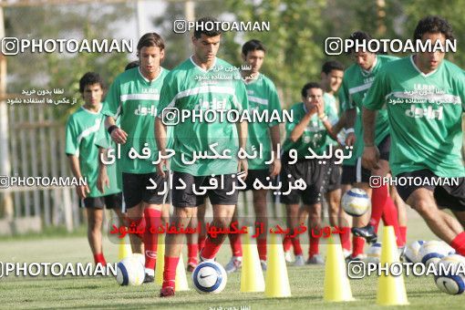 1270498, Tehran, , Iran National Football Team Training Session on 2005/05/31 at Iran National Football Center
