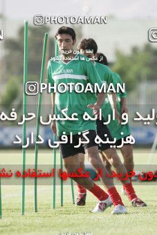 1270424, Tehran, , Iran National Football Team Training Session on 2005/05/31 at Iran National Football Center
