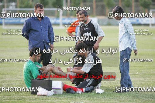 1270583, Tehran, , Iran National Football Team Training Session on 2005/05/31 at Iran National Football Center