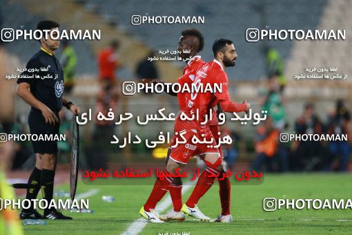1281521, Tehran, Iran, جام حذفی فوتبال ایران, 1/16 stage, Khorramshahr Cup, Persepolis 1 v 0 Navad Urmia on 2018/10/18 at Azadi Stadium