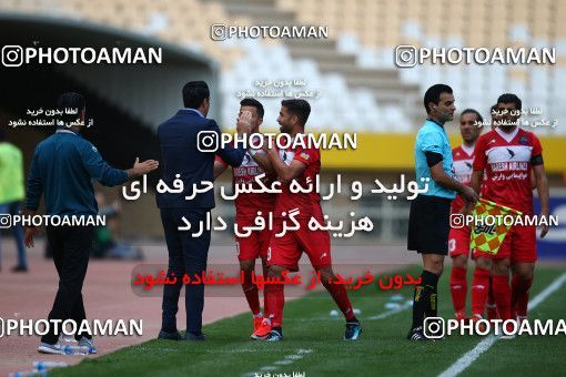 1285410, Isfahan, , لیگ برتر فوتبال ایران، Persian Gulf Cup، Week 9، First Leg، Sepahan 3 v 2 Nassaji Qaemshahr on 2018/10/19 at Naghsh-e Jahan Stadium