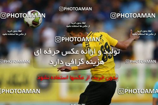 1285447, Isfahan, , لیگ برتر فوتبال ایران، Persian Gulf Cup، Week 9، First Leg، Sepahan 3 v 2 Nassaji Qaemshahr on 2018/10/19 at Naghsh-e Jahan Stadium
