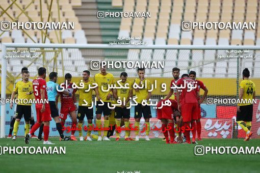 1285456, Isfahan, , لیگ برتر فوتبال ایران، Persian Gulf Cup، Week 9، First Leg، Sepahan 3 v 2 Nassaji Qaemshahr on 2018/10/19 at Naghsh-e Jahan Stadium