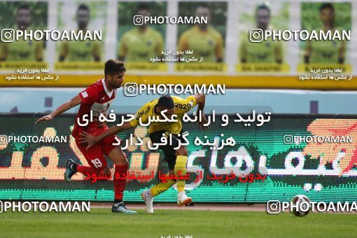 1285430, Isfahan, , لیگ برتر فوتبال ایران، Persian Gulf Cup، Week 9، First Leg، Sepahan 3 v 2 Nassaji Qaemshahr on 2018/10/19 at Naghsh-e Jahan Stadium
