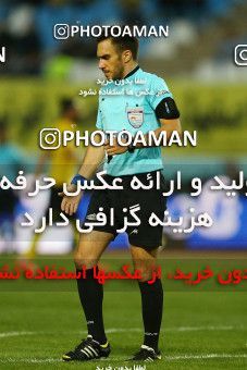 1285503, Isfahan, , لیگ برتر فوتبال ایران، Persian Gulf Cup، Week 9، First Leg، Sepahan 3 v 2 Nassaji Qaemshahr on 2018/10/19 at Naghsh-e Jahan Stadium
