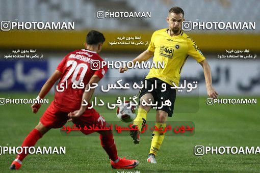 1285565, Isfahan, , لیگ برتر فوتبال ایران، Persian Gulf Cup، Week 9، First Leg، Sepahan 3 v 2 Nassaji Qaemshahr on 2018/10/19 at Naghsh-e Jahan Stadium