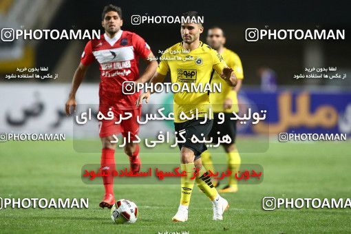 1285572, Isfahan, , لیگ برتر فوتبال ایران، Persian Gulf Cup، Week 9، First Leg، Sepahan 3 v 2 Nassaji Qaemshahr on 2018/10/19 at Naghsh-e Jahan Stadium