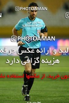 1285597, Isfahan, , لیگ برتر فوتبال ایران، Persian Gulf Cup، Week 9، First Leg، Sepahan 3 v 2 Nassaji Qaemshahr on 2018/10/19 at Naghsh-e Jahan Stadium