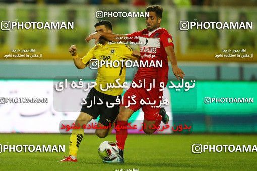 1285609, Isfahan, , لیگ برتر فوتبال ایران، Persian Gulf Cup، Week 9، First Leg، Sepahan 3 v 2 Nassaji Qaemshahr on 2018/10/19 at Naghsh-e Jahan Stadium