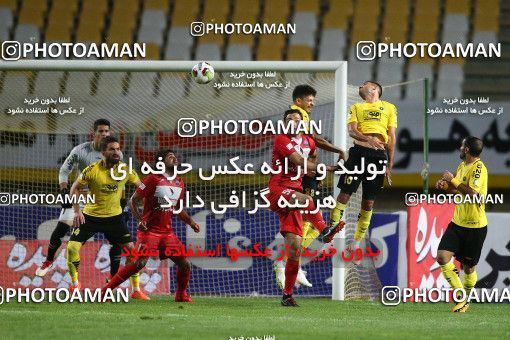 1285562, Isfahan, , لیگ برتر فوتبال ایران، Persian Gulf Cup، Week 9، First Leg، Sepahan 3 v 2 Nassaji Qaemshahr on 2018/10/19 at Naghsh-e Jahan Stadium