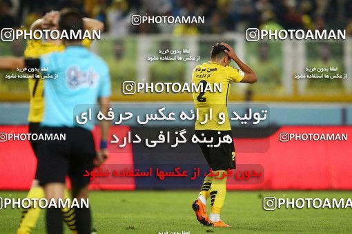 1285555, Isfahan, , لیگ برتر فوتبال ایران، Persian Gulf Cup، Week 9، First Leg، Sepahan 3 v 2 Nassaji Qaemshahr on 2018/10/19 at Naghsh-e Jahan Stadium